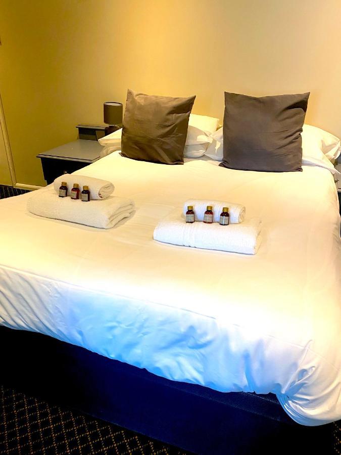 Bells Hotel Coleford  Bagian luar foto