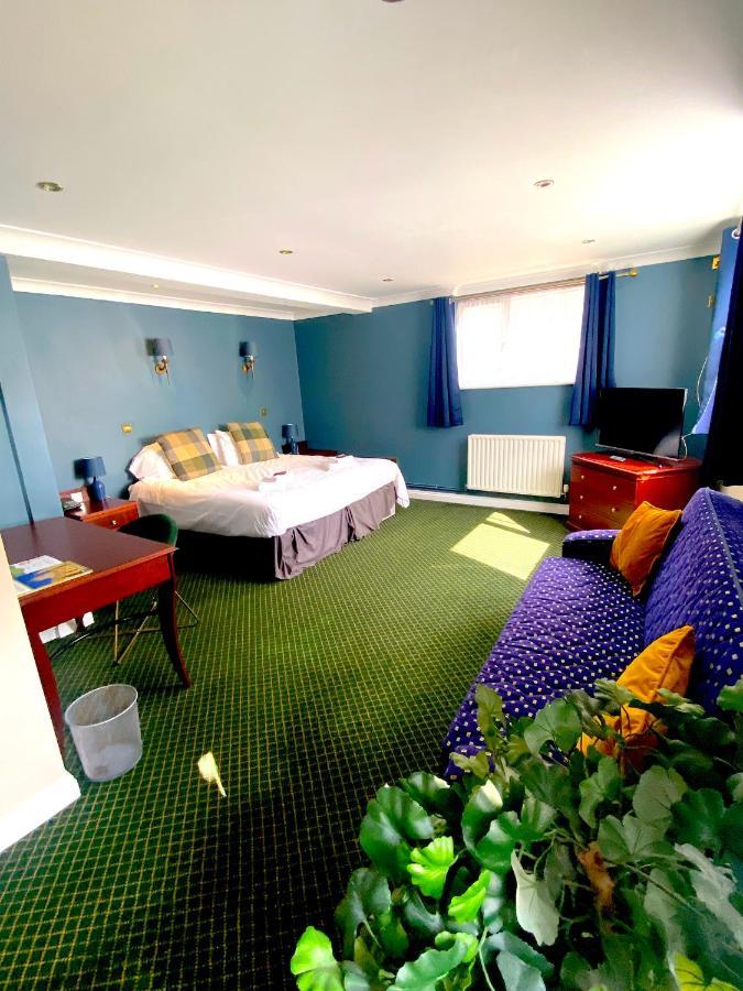 Bells Hotel Coleford  Bagian luar foto
