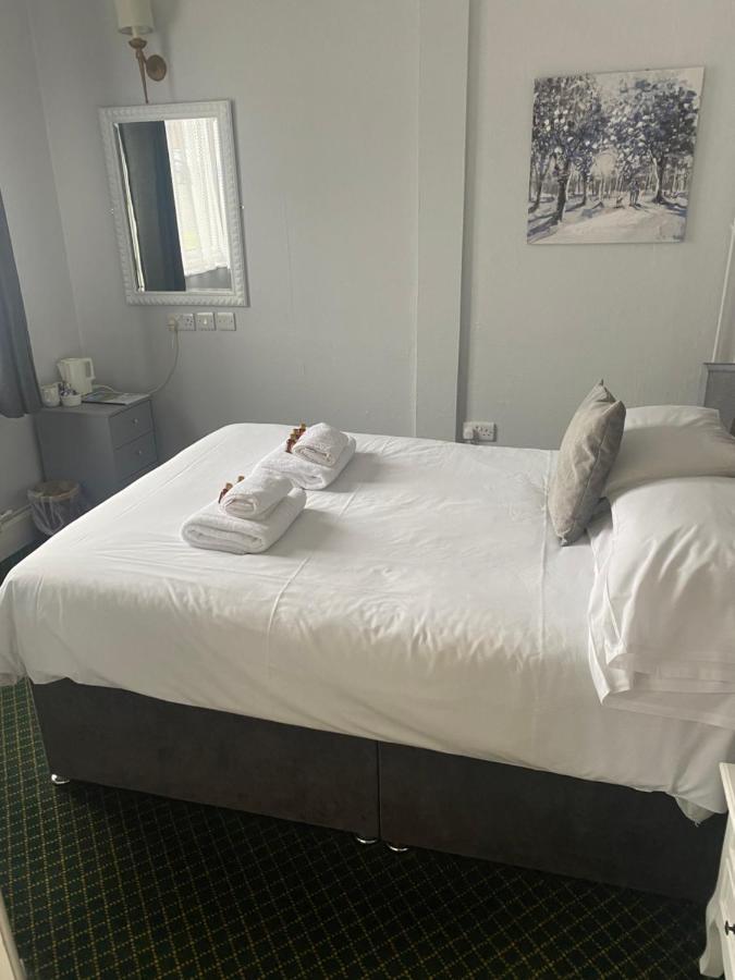 Bells Hotel Coleford  Bagian luar foto