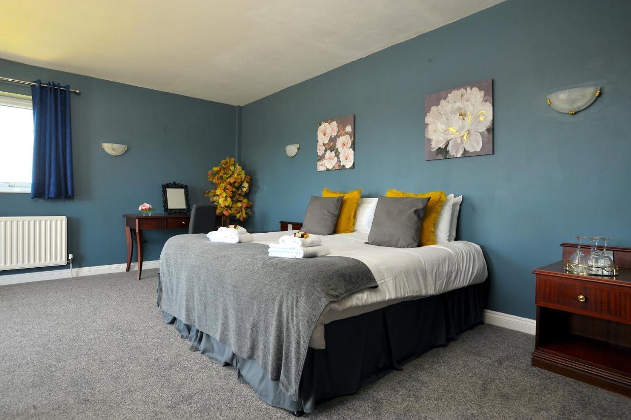 Bells Hotel Coleford  Bagian luar foto