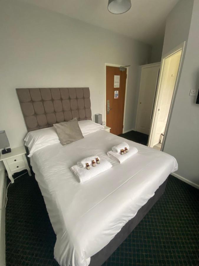 Bells Hotel Coleford  Bagian luar foto