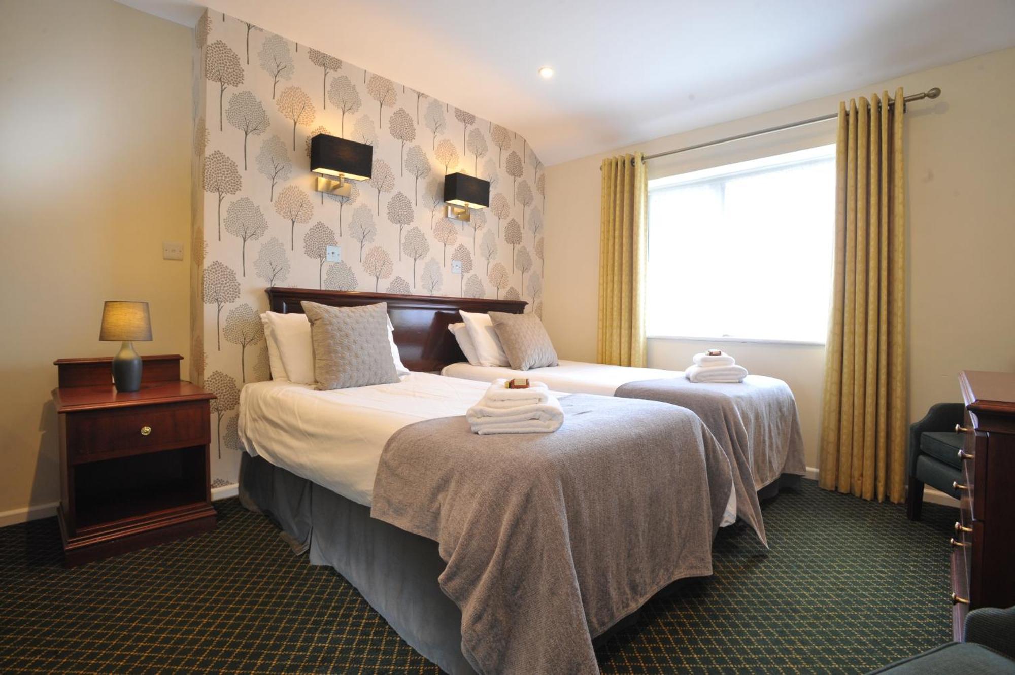 Bells Hotel Coleford  Bagian luar foto